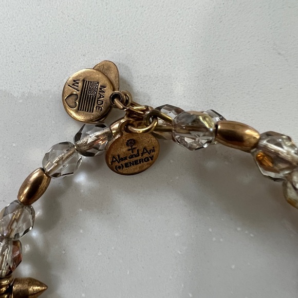 5 Alex and Ani gold bracelets in perfect shape - Picture 5 of 7